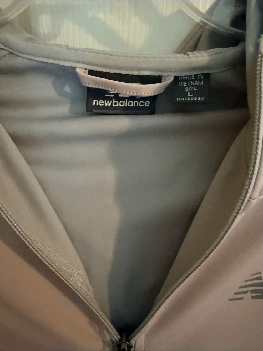 New Balance Women's Pale Pink Hooded Zip Jacket - Picture 4 of 5